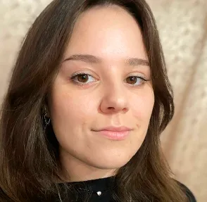 Преподаватель вокала Анжелика Наумова